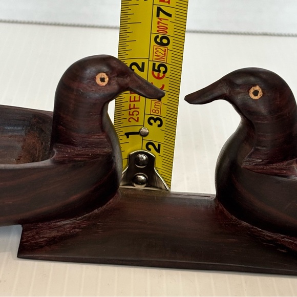 Vintage Duck Salt & Pepper Cellar Wood Hand Carving - Picture 8 of 9